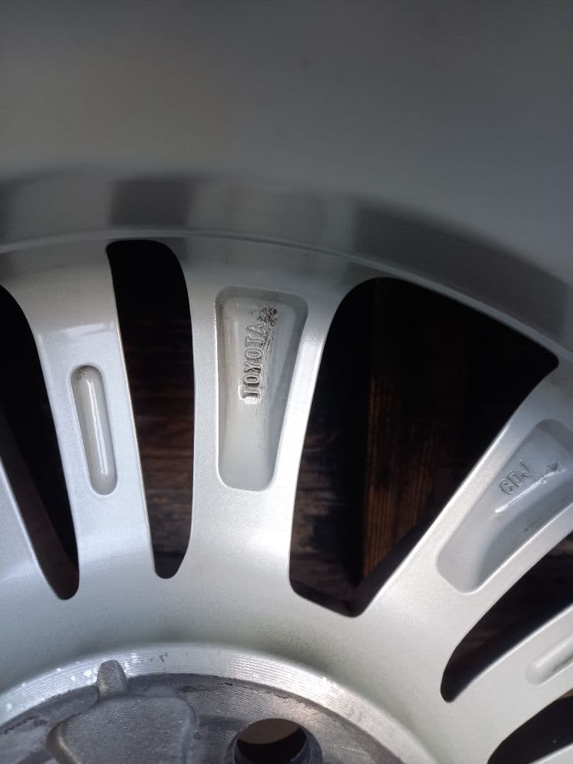 ゆきです！トヨタ 16インチ ホイールセット