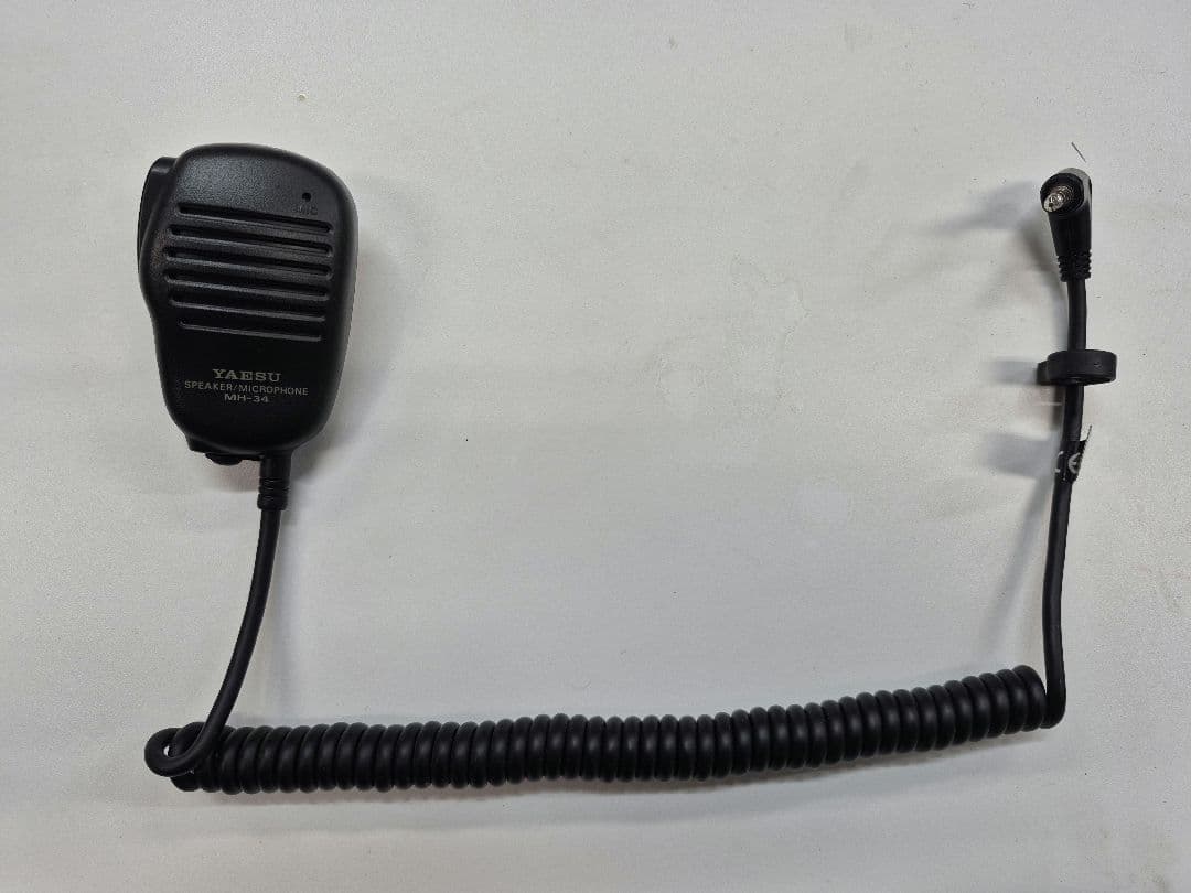 スタンダード 144/430MHzコンパクトトランシーバー VX-3(現状渡し)