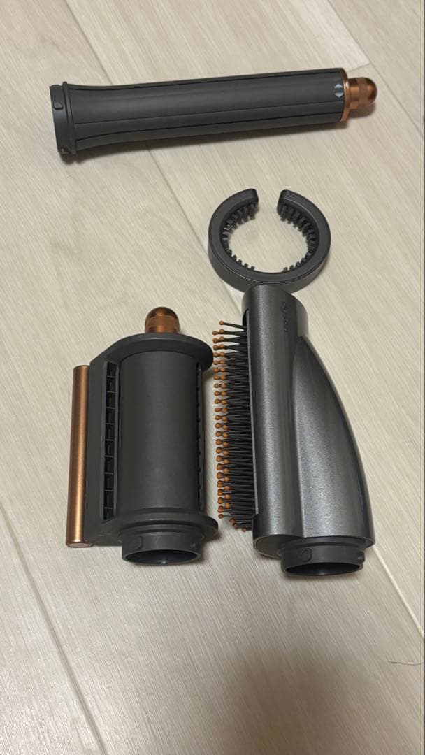 <美品>Dyson Airwrapマルチスタイラー シンプルモデル