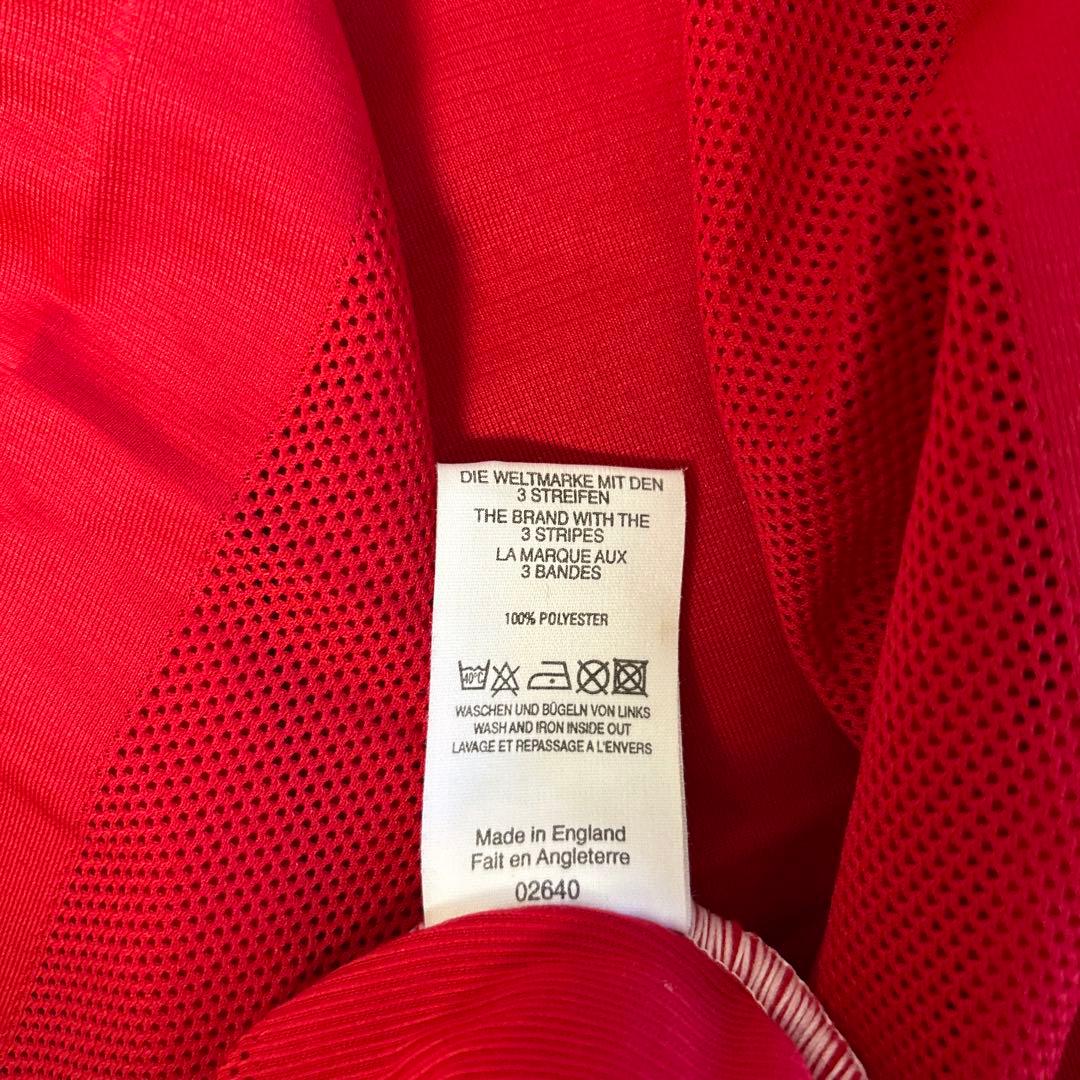 Liverpool リバプール　サッカー　adidas アディダス