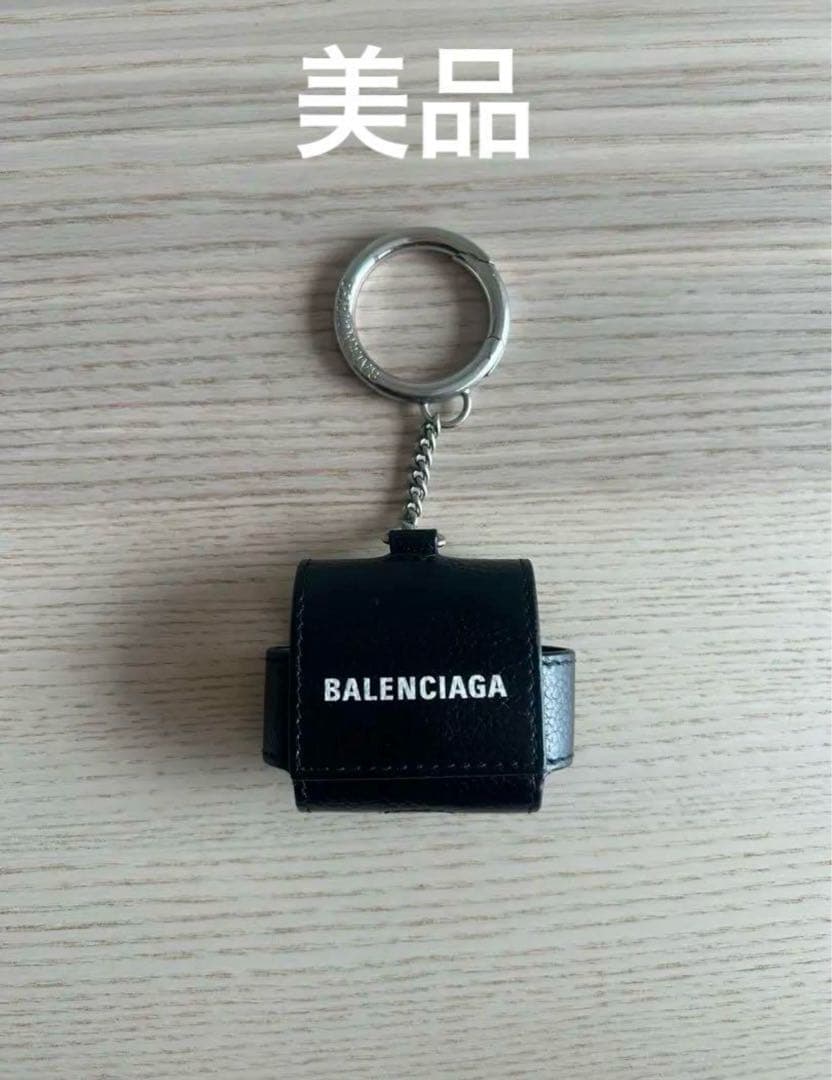 小物 BALENCIAGA AirPods Pro