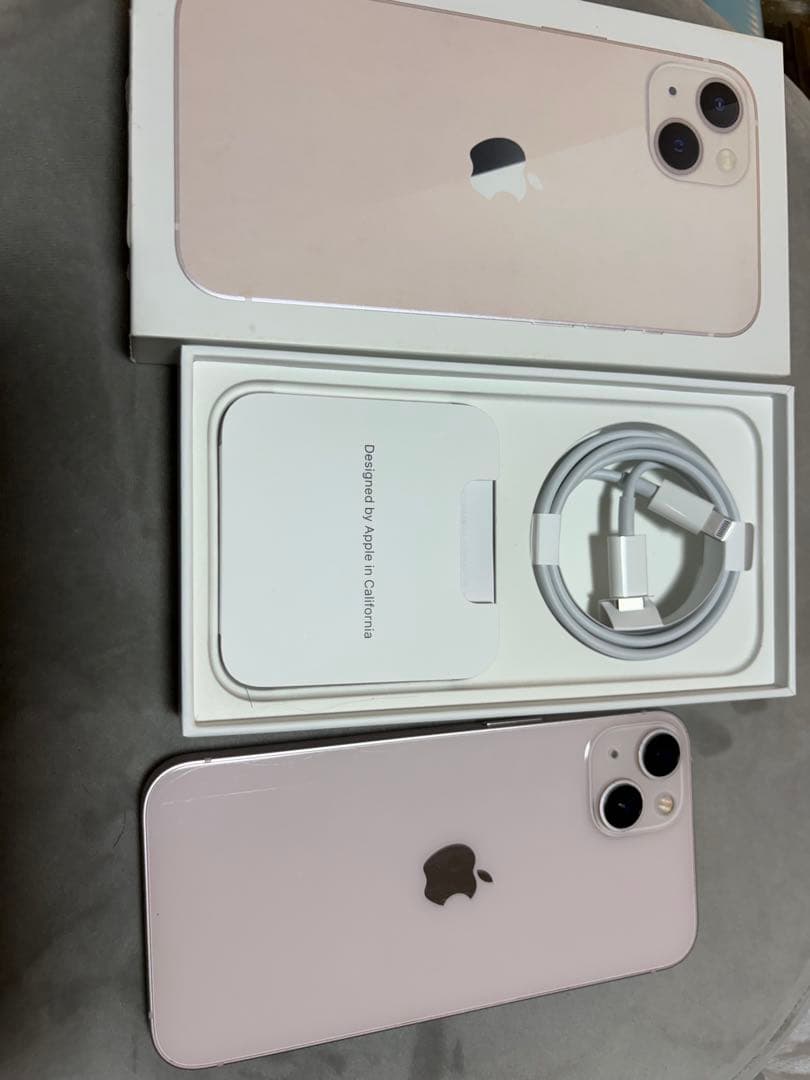 【美品】iPhone 13 256GB ピンク au SIMフリー【付属品完備】