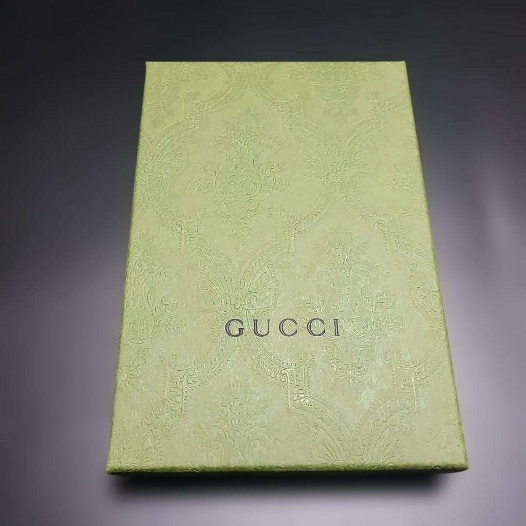 最終価格　新品未使用　GUCCI iPhone15Pro ケース　ショッパー付