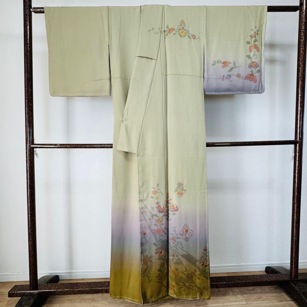 しつけ付き　正絹　袷　訪問着　着物　161裄64　汕頭刺繍　グラデ　黄緑　虹色