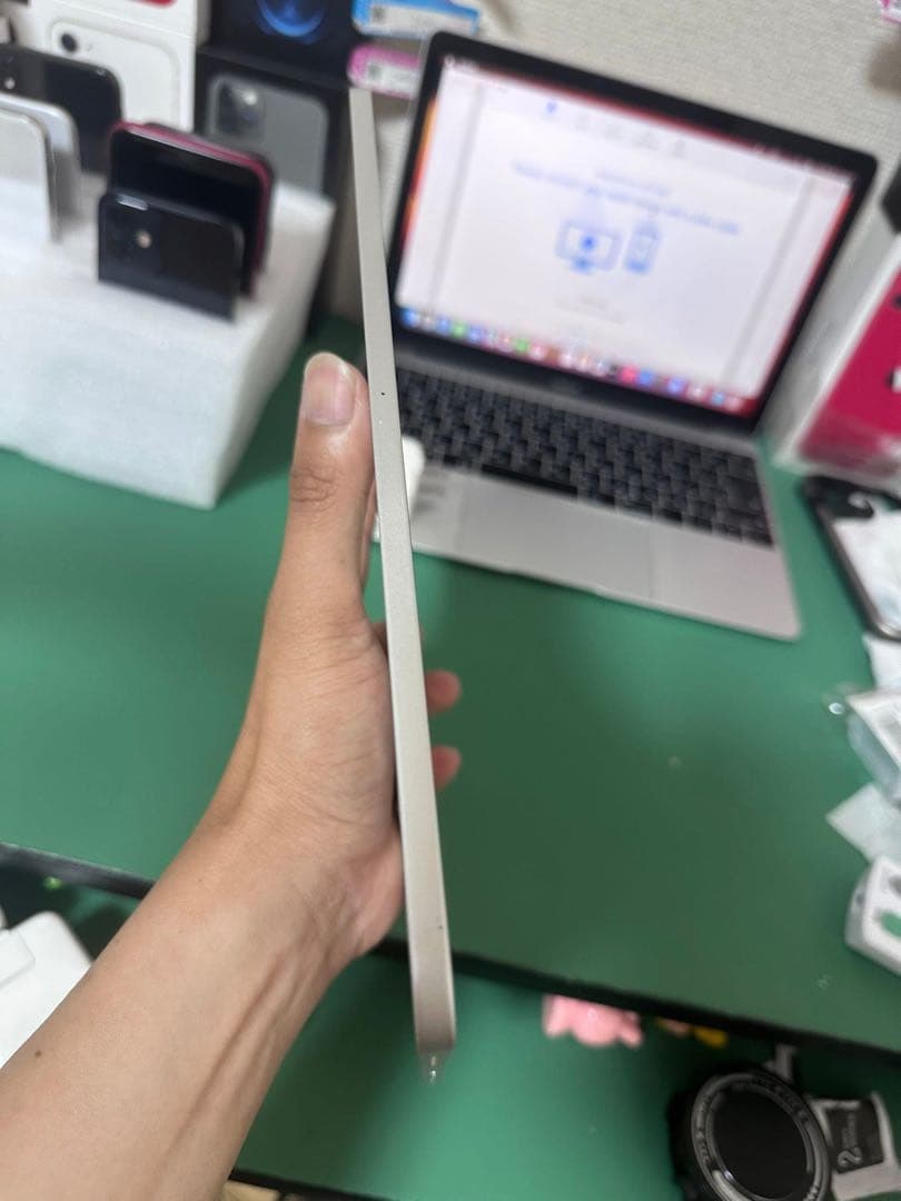 “ジャンク品 (画面が表示されません)ipad pro11 128g 2 世代