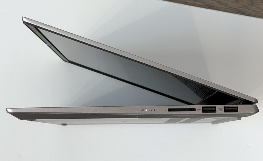 【美品】Lenovo IdeaPad S540 i5 Win11