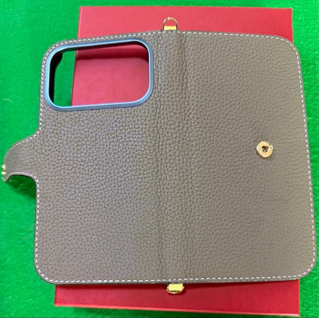 新品同様BONAVENTURA／ボナベンチュラ　iPhone17 proケース