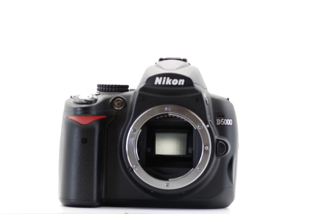 『完動美品』Nikon D5000 レンズキット AF-S DX 18-55mm