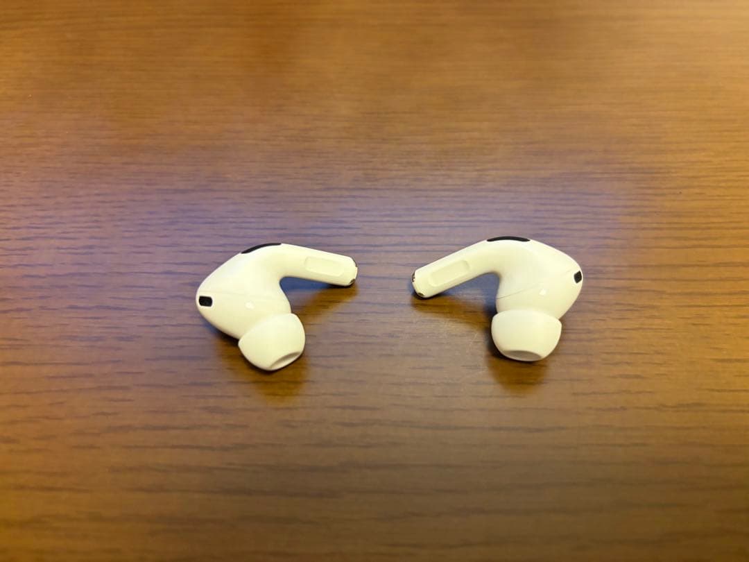 【充電ケース未使用】【美品】AirPods Pro 2 第2世代