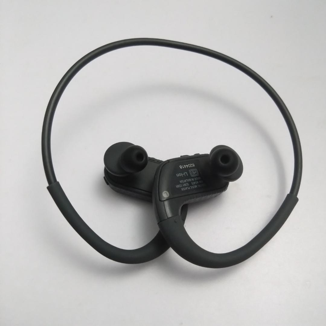 SONY NW-WS413　4GB　防水スポーツ向けウォークマン　動作中古