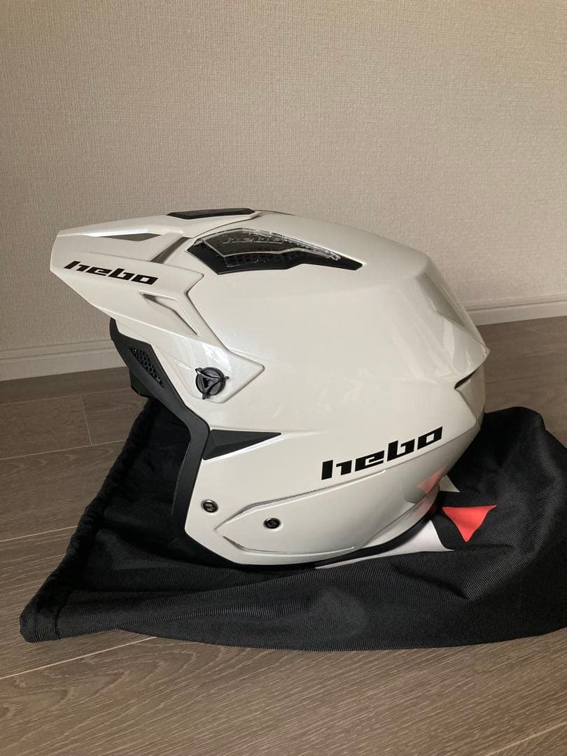 hebo ホワイト ヘルメット