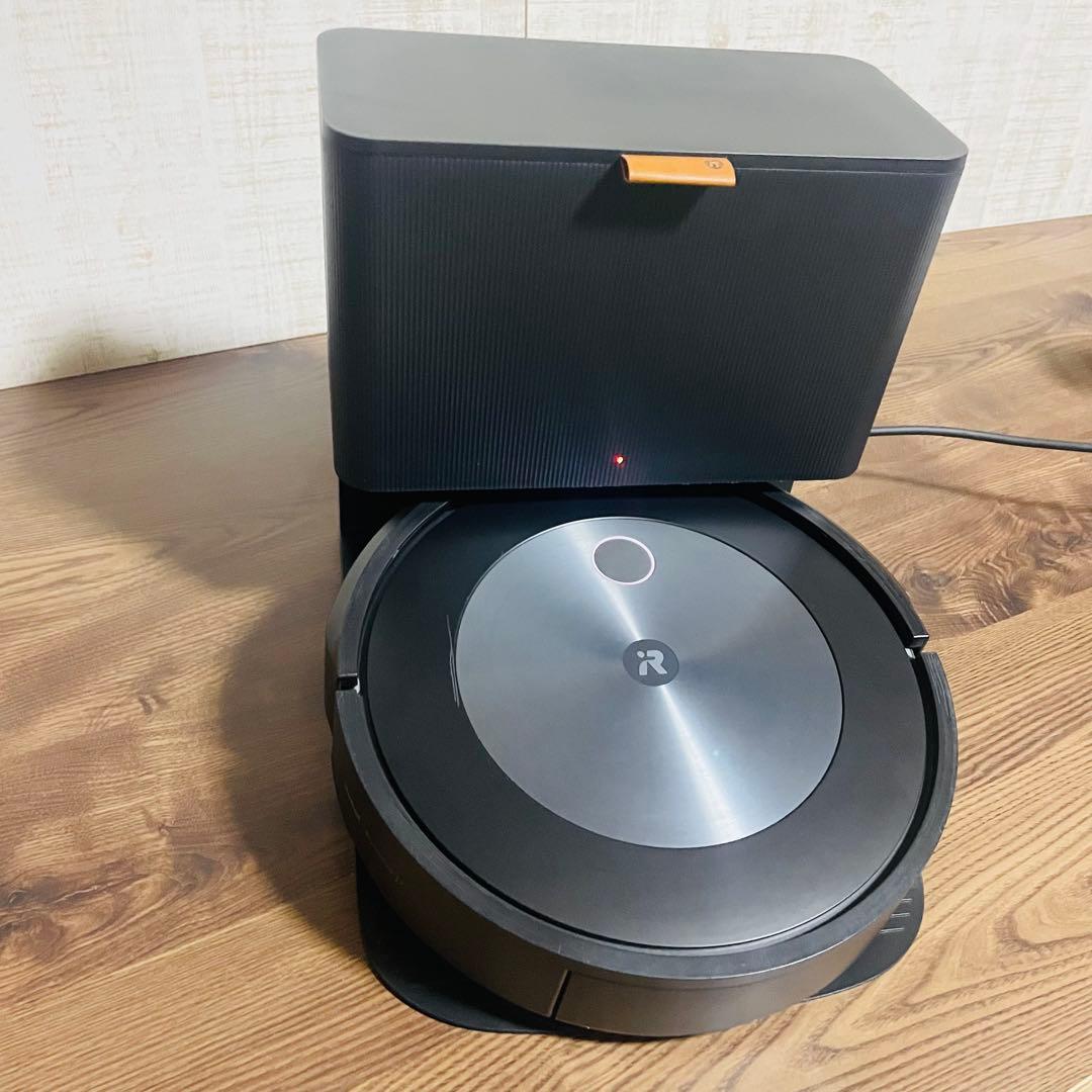iRobot Roomba j7+ 自動ゴミ収集機能付き
