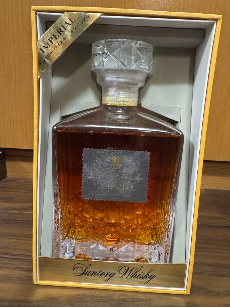Suntory Whisky Imperial ギフトボックス入り