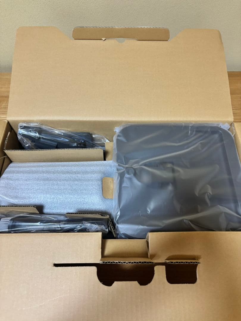 Panasonic　充電式掃除機(紙パック式) MC-PB61J-A