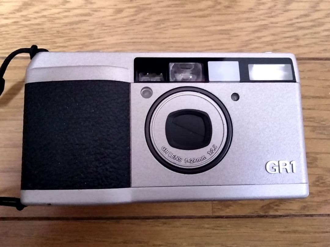 【ジャンク】RICOH GR1 DATE グレー フィルムカメラ
