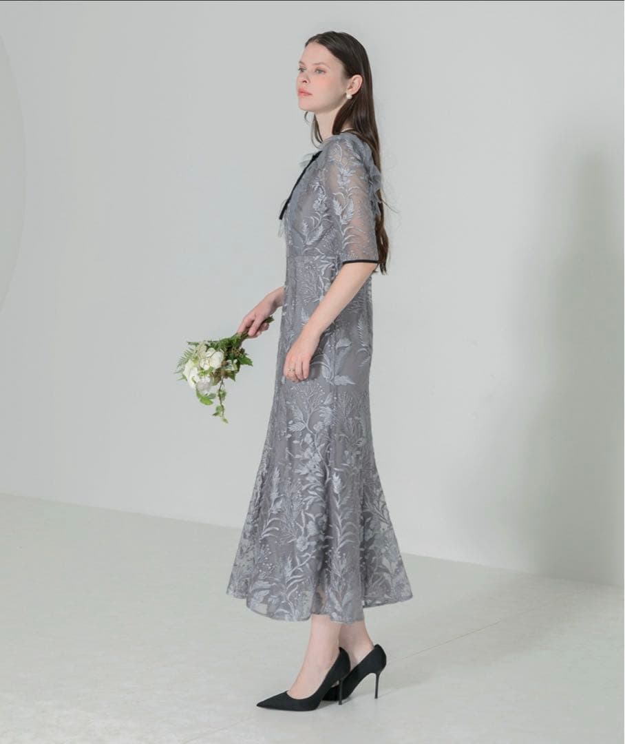 Leja レジャ 刺繍レース配色パイピングショルダーフリルドレス　S 結婚式