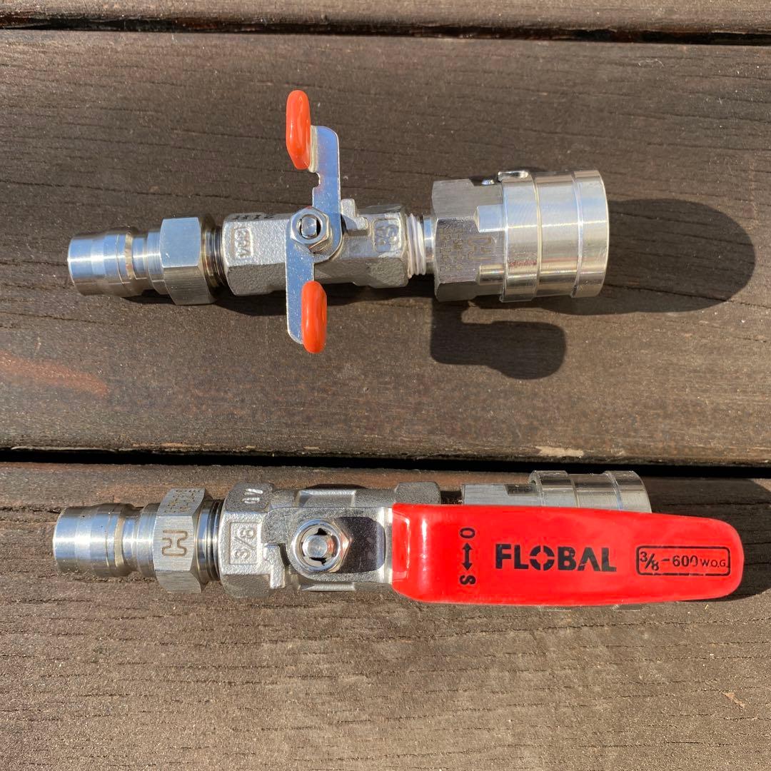 カプラ付きボールバルブ