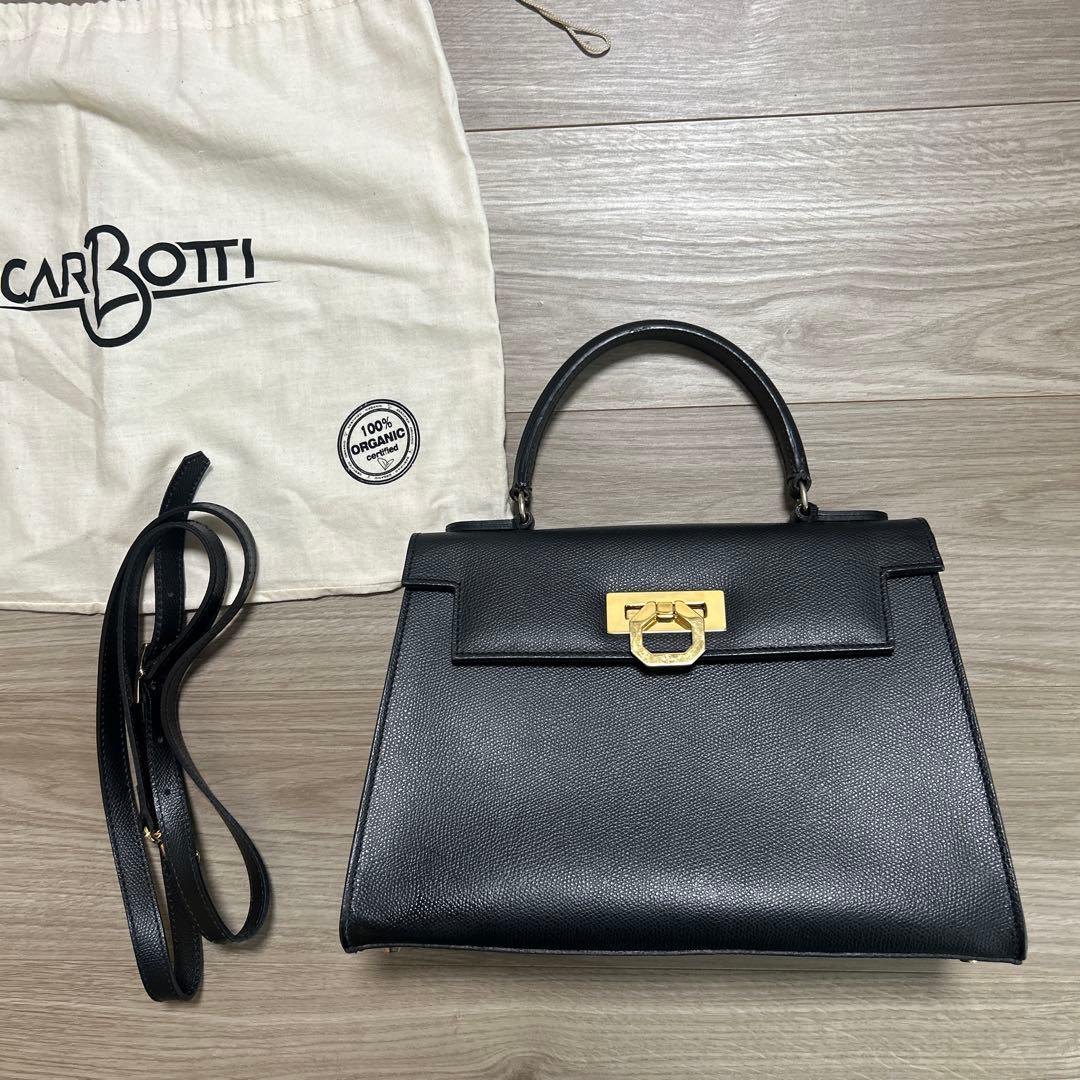 CARBOTTI ブラック ハンドバッグ