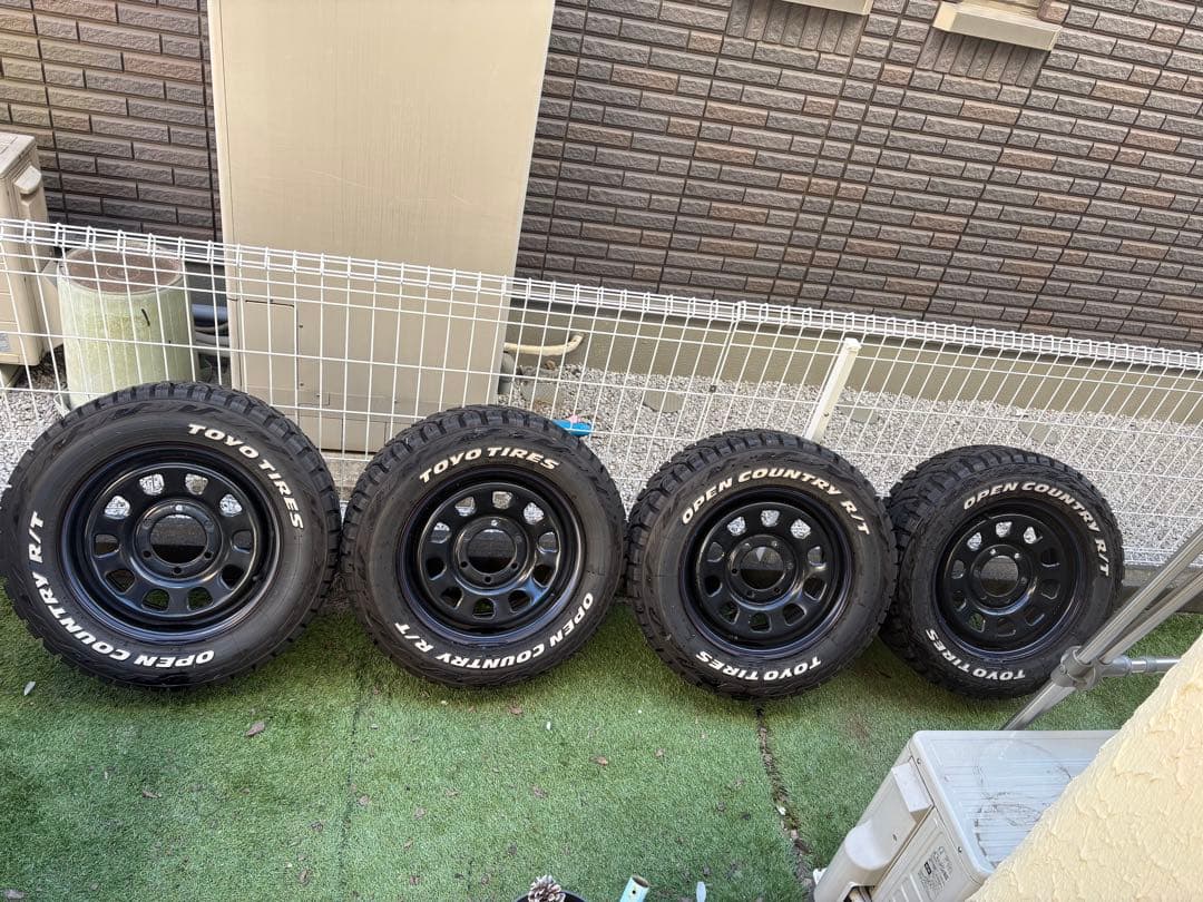 オープンカントリー　215/65 R16C ホイールDAYTONA セット