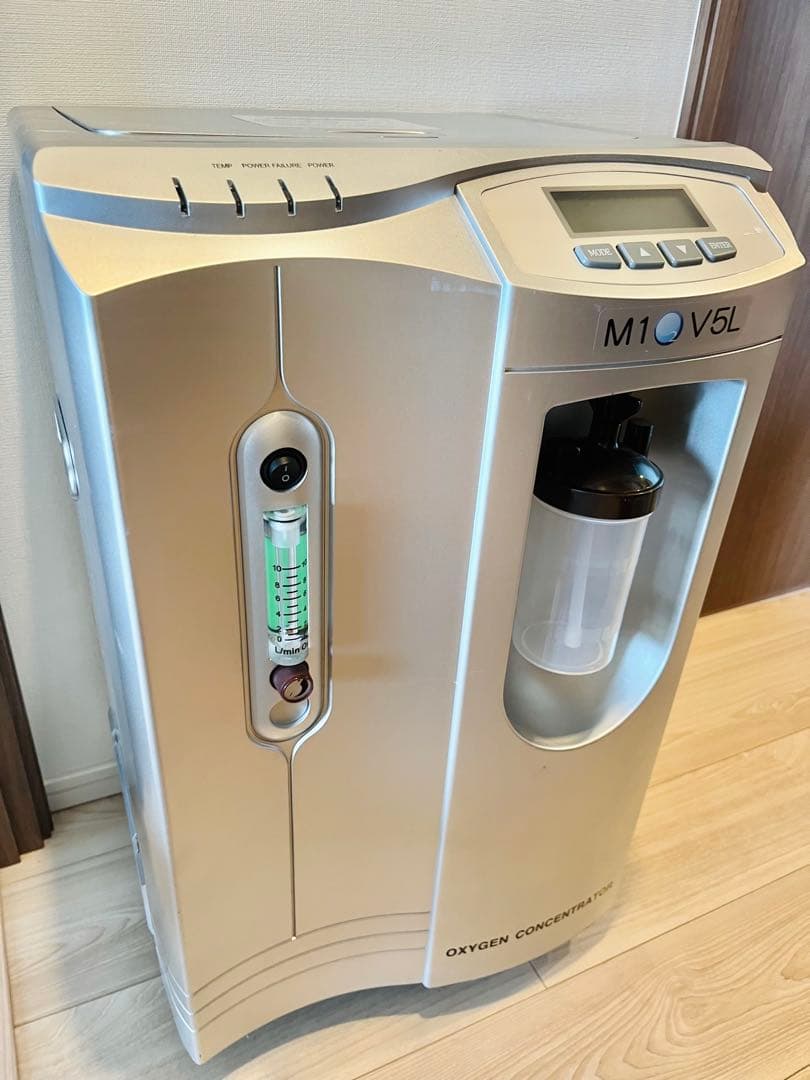 酸素発生器　M1O2-V5L（エムワンオーツーヴイ5エル） 神戸メディケア