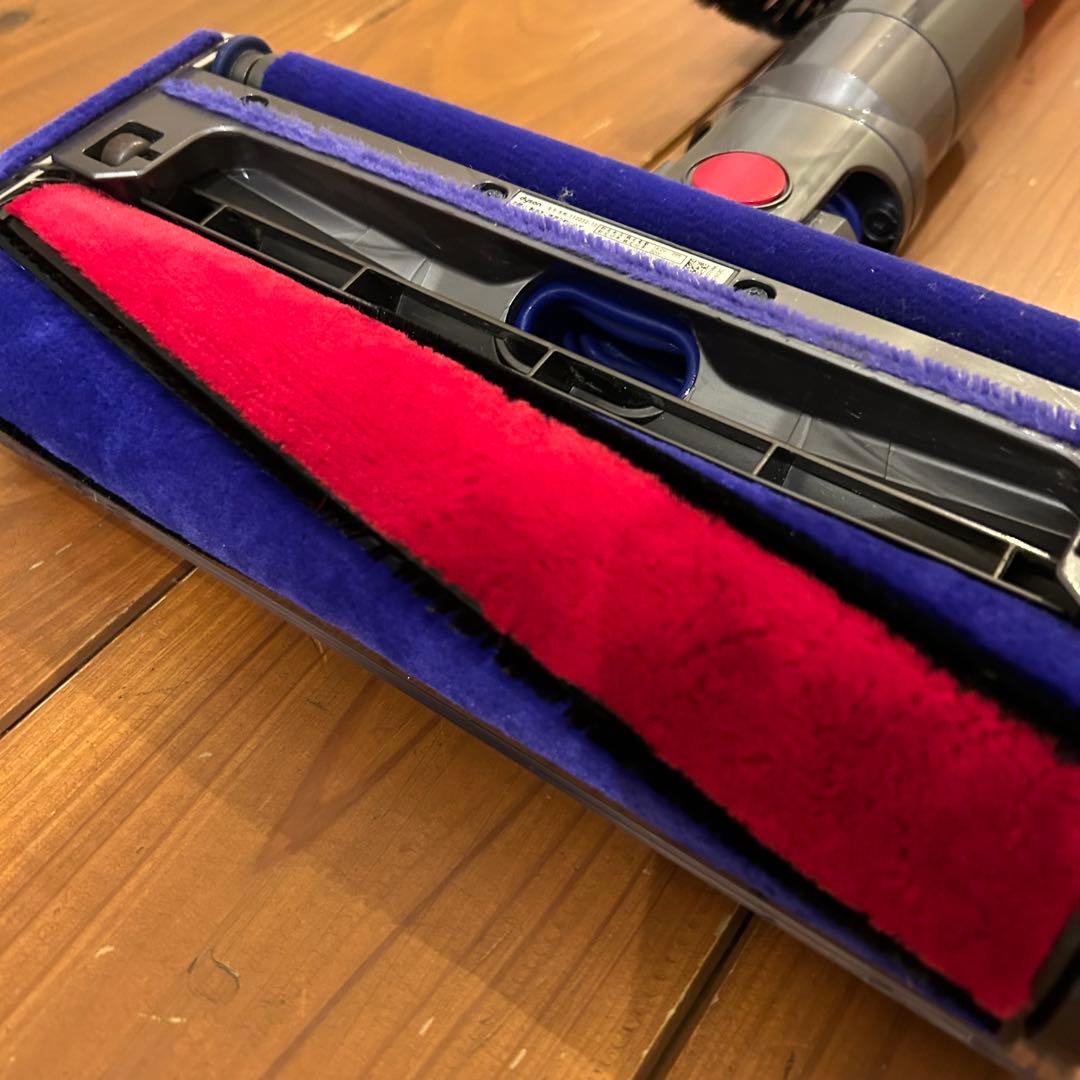 ダイソン☆V11 fluffy sv14☆バッテリー新品並☆純正スタンド付