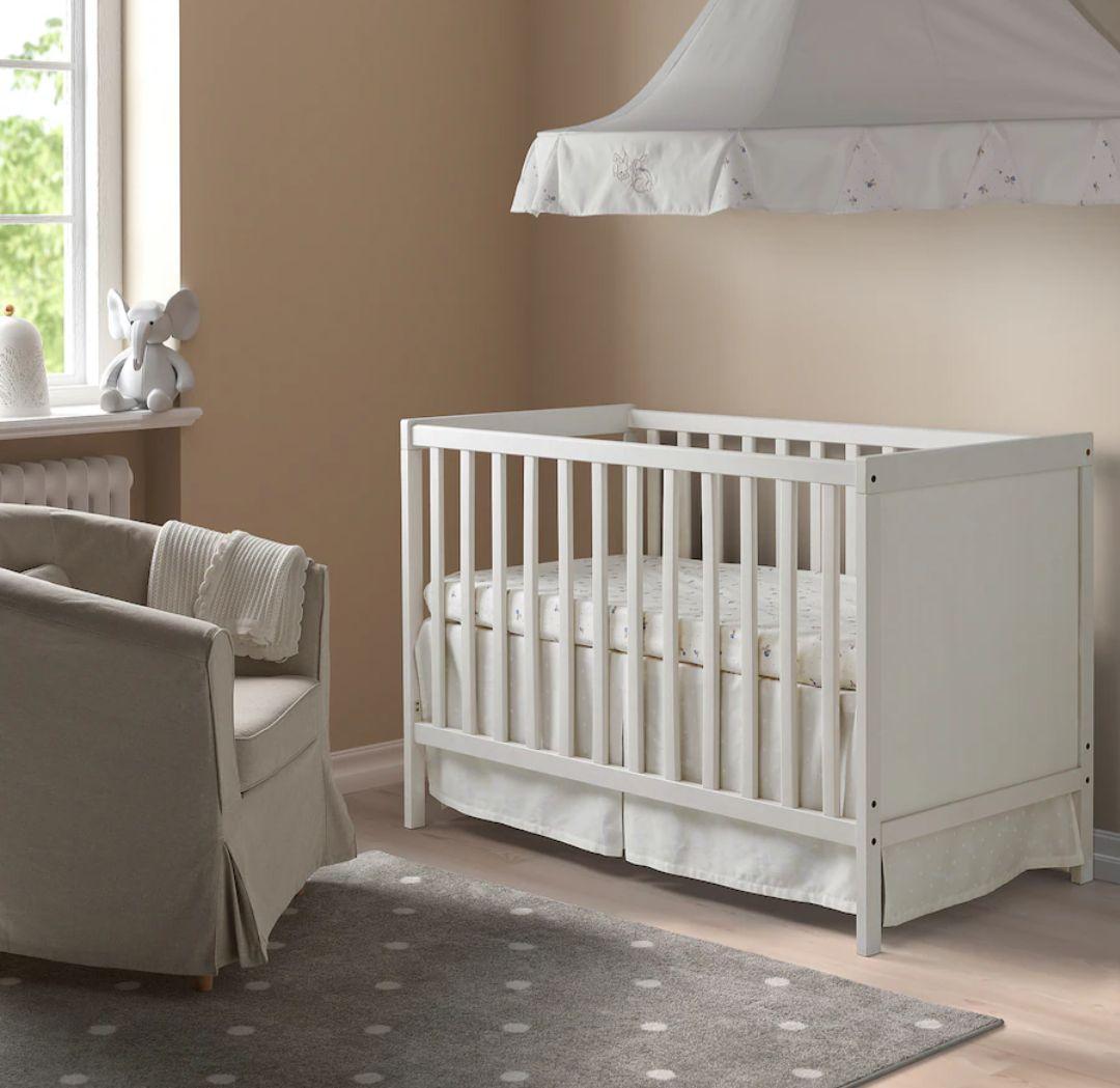 【一式セット】送料込☆IKEAスンドヴィークベビーベッド マットレス・シーツ付