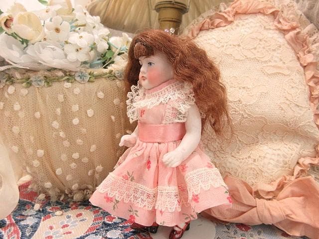 アンティーク　ミニョネット　☆　ビスクドール　オールビスク