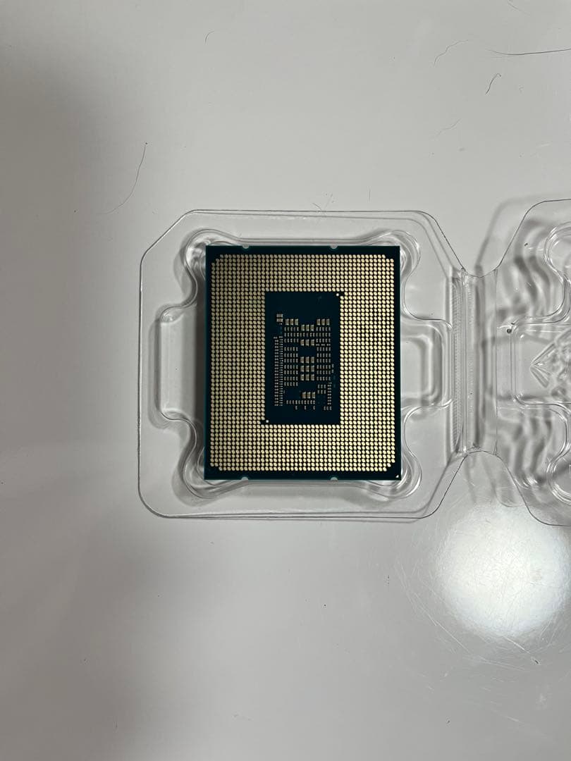 新グラデスト　Intel Core i3-12100F LGA1700