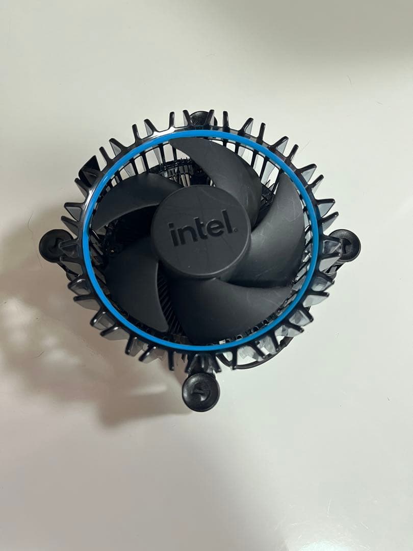 新グラデスト　Intel Core i3-12100F LGA1700