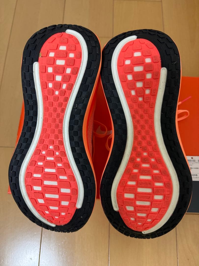 NIKE ナイキ　ボメロプラス26.０cm