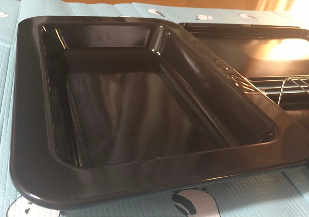 【新品未使用】東芝　石窯ドーム ER-D7000B（K) 角皿2枚 焼網 深皿