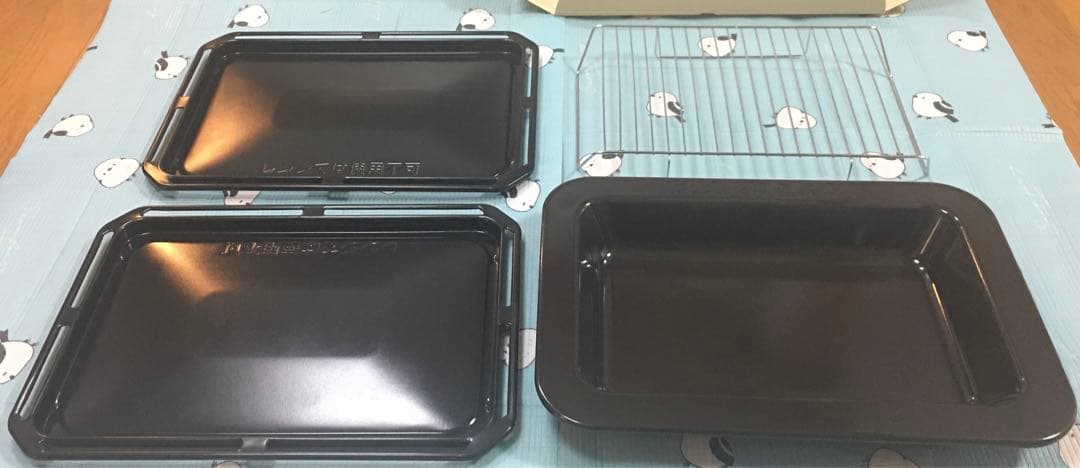 【新品未使用】東芝　石窯ドーム ER-D7000B（K) 角皿2枚 焼網 深皿