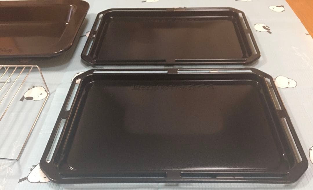 【新品未使用】東芝　石窯ドーム ER-D7000B（K) 角皿2枚 焼網 深皿