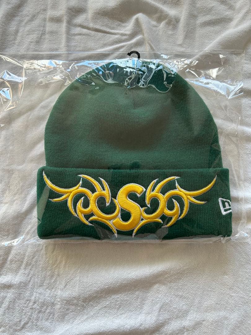 Supreme グリーン ニット帽 トライバル模様