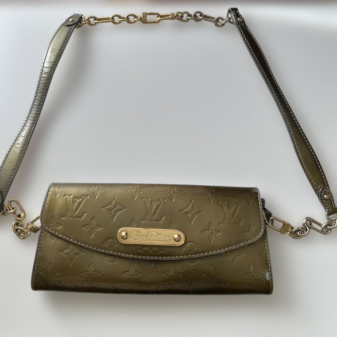 Louis Vuitton クラッチバッグ オリーブグリーン