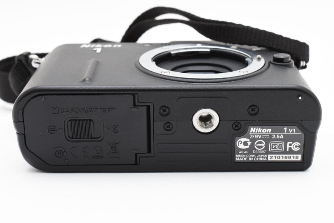 超美品 NIKON 1 V1 ショット数1160枚 デジタル ボディ C868