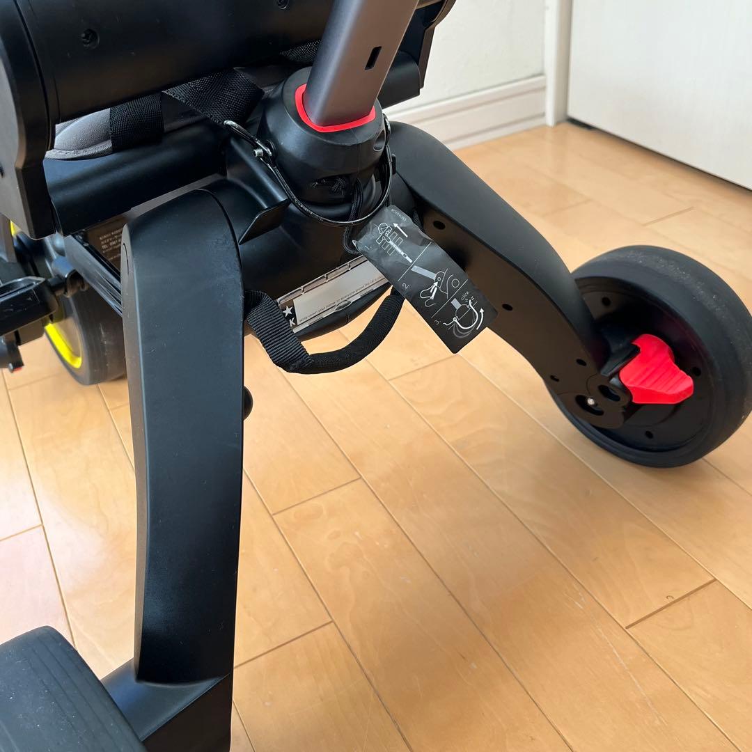 doona Liki Trike リキトライク 折りたたみ 三輪車グレイハウンド