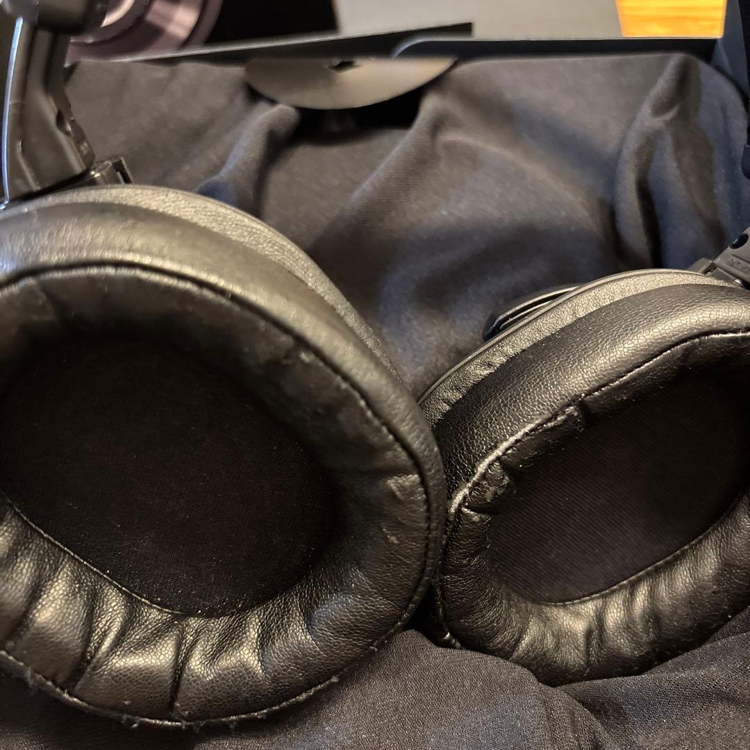 オーディオテクニカ　ATH-WS1100 ヘッドフォン　SOLID BASS