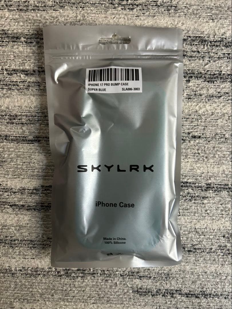 SKYLRK POPUP Tokyo iPhone17 Pro ケース