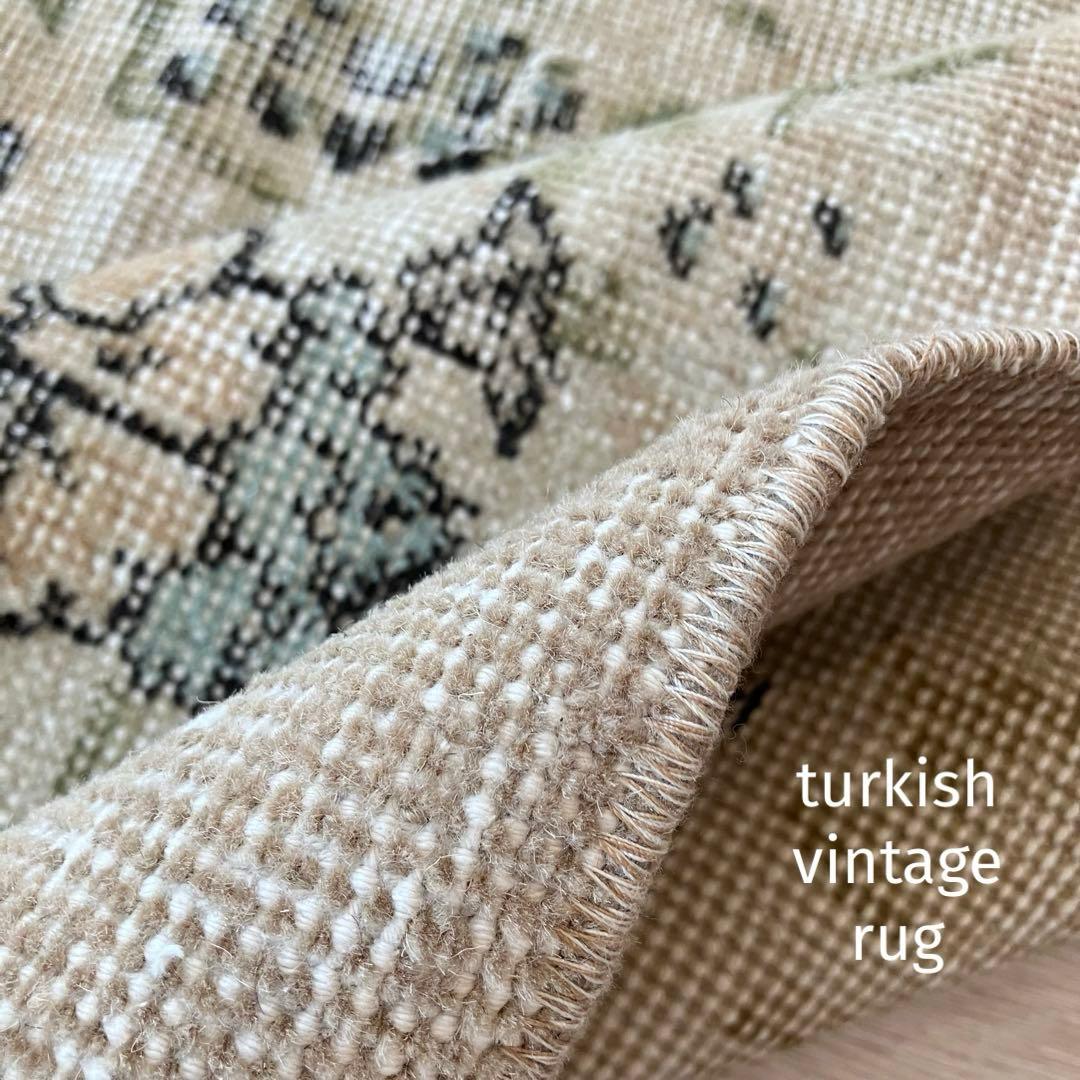 コーラル✳︎93×192カフェラテ／スカイブルー　フラワー　トルコヴィンテージラグ