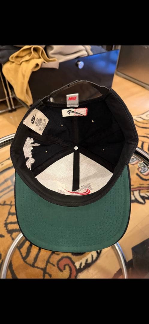 ブ*ル様 90s NIKEヴィンテージキャップ　just do it豪華刺繍　希