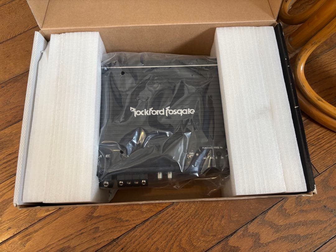 Rockford Fosgate P1×12 , R150×2 セット売り