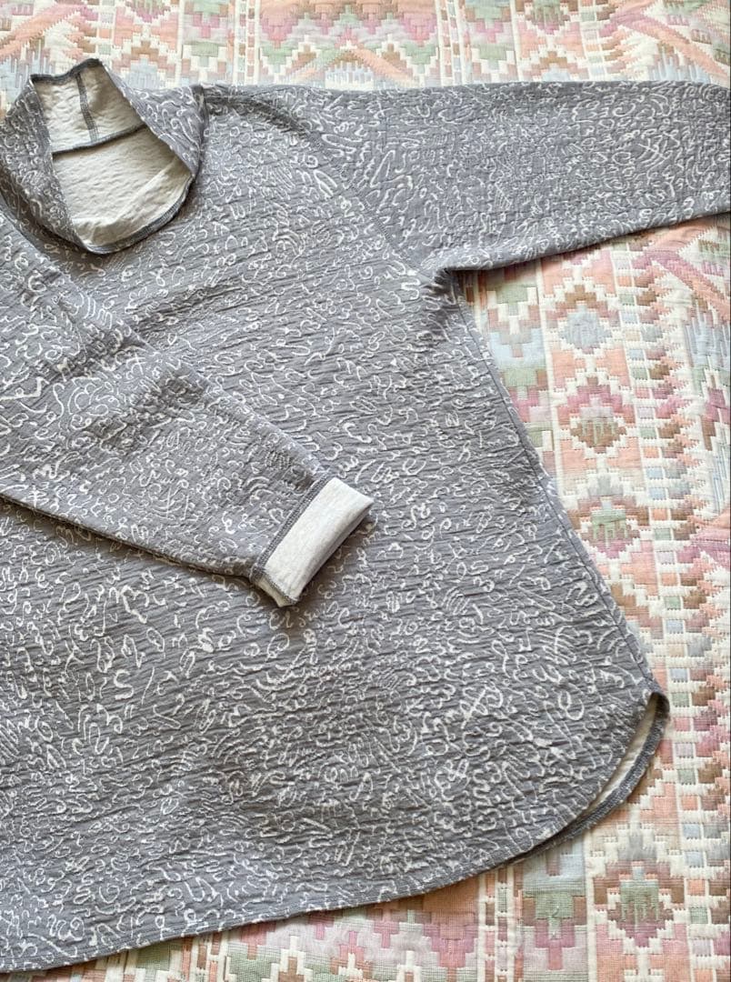 ヨーガンレール　23SS　未使用近　\"クルクル\"　ワイドプルオーバー　ババグーリ