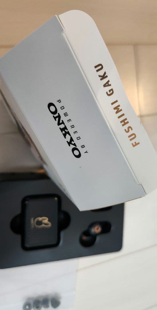 伏見ガク ONKYO コラボ ワイヤレスイヤホン