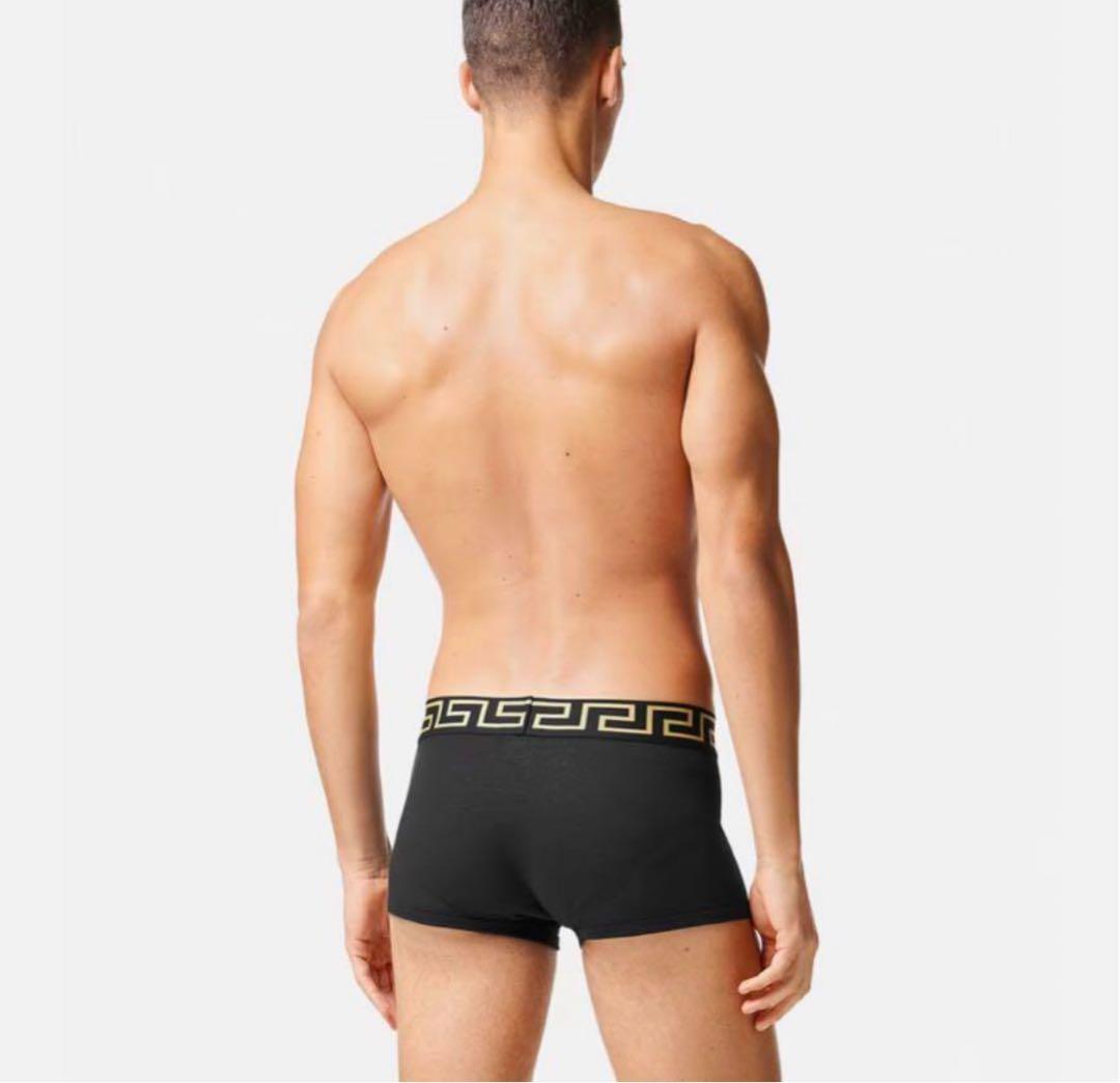 Versace ヴェルサーチパンツ2枚　k&h