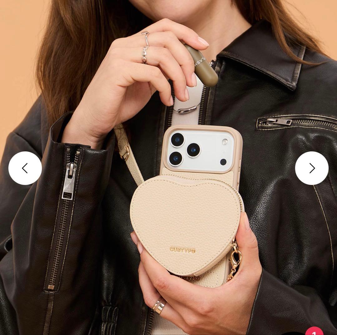 custype ハート型ポーチ付きiPhoneケース　17pro max