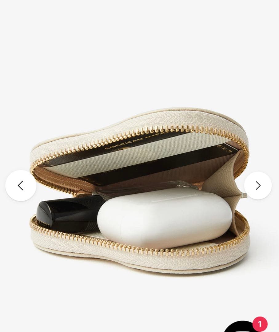 custype ハート型ポーチ付きiPhoneケース　17pro max