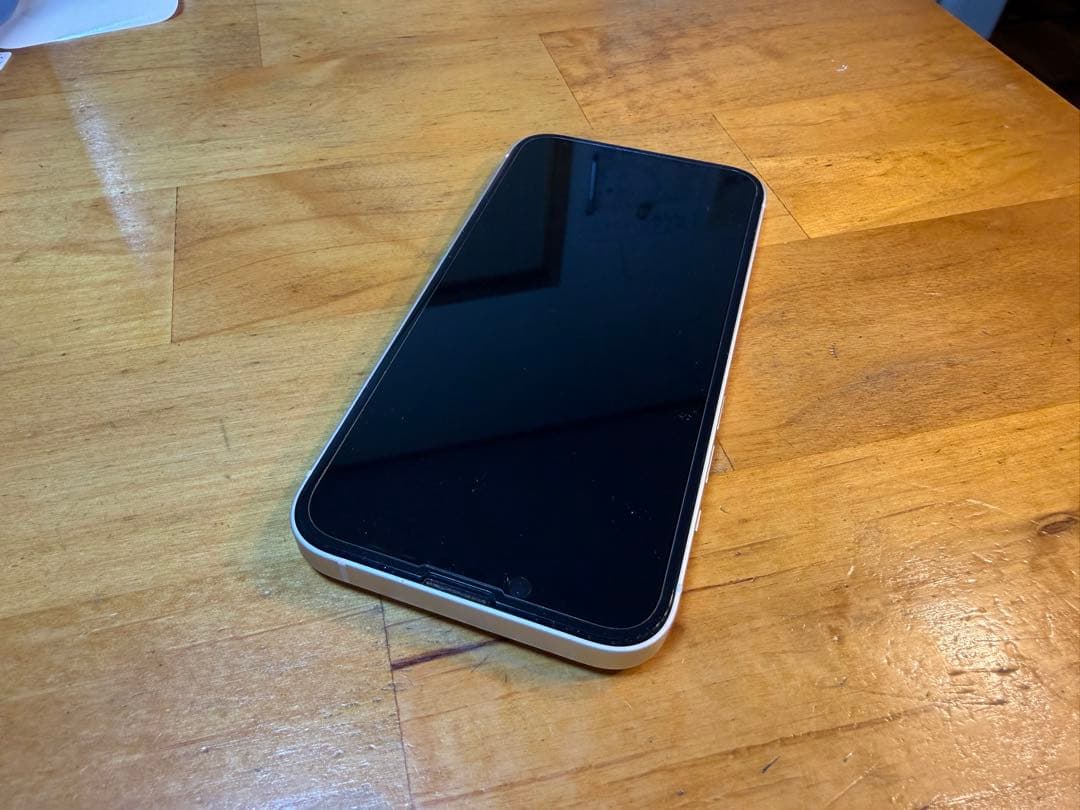 【美品】iPhone 13 128GB SIMフリー 【おまけケーブル付】