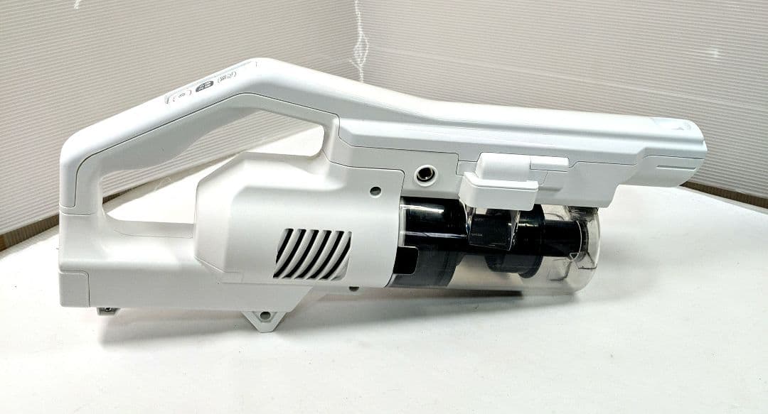 アイリスオーヤマ　充電式サイクロンスティッククリーナー　SCD-183P-W