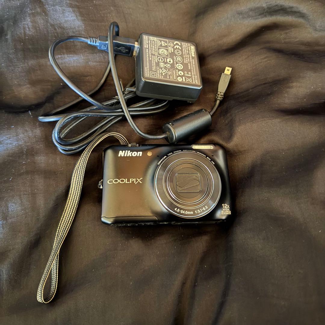 Nikon ニコン COOLPIX S6400 デジタルカメラ